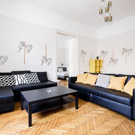 Downtown Circus Apartment Budapest Exterior photo