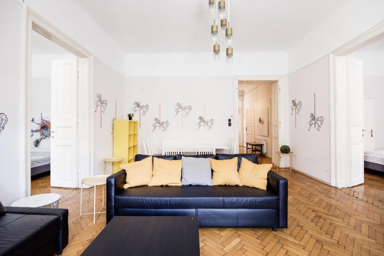 Downtown Circus Apartment Budapest Exterior photo