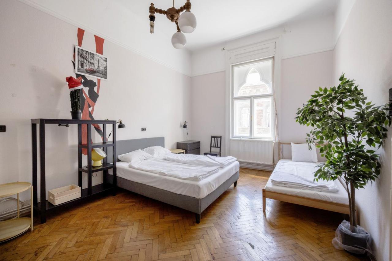 Downtown Circus Apartment Budapest Exterior photo